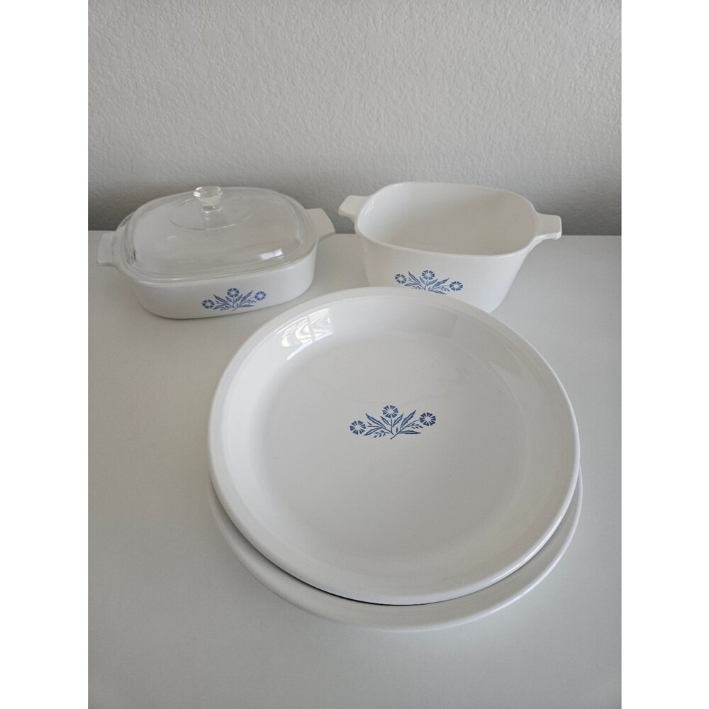 Corning Ware Blue Cornflower Made In USA 70s 80s Flower Pryoceram Cookware